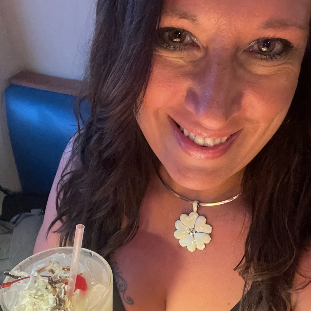 Meet your Posher, Sally